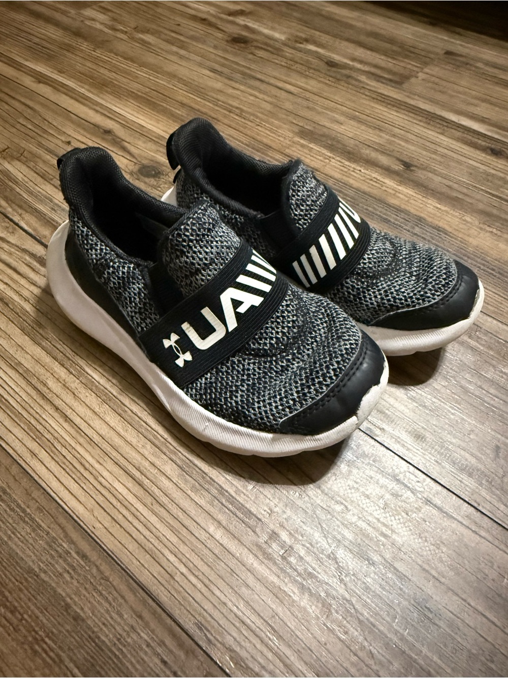 Under Armour Kids Black and Gray Knit Slip-On Sneakers